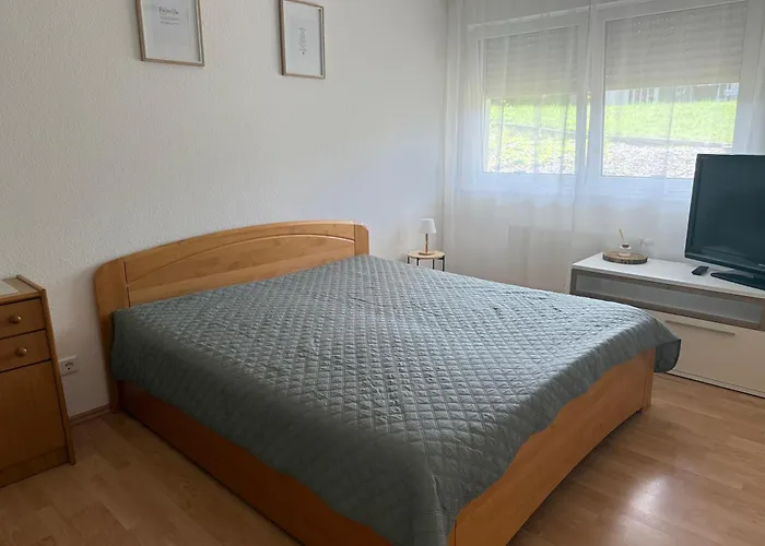 Private With Terrace And Parking Apartment *