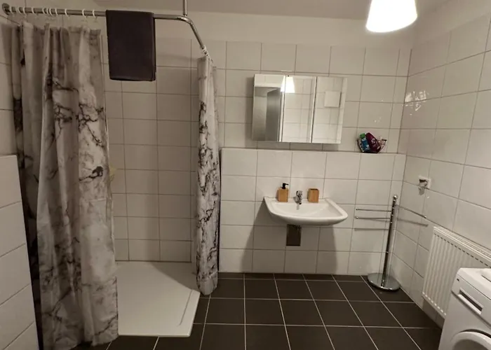 Private With Terrace And Parking Lejlighed